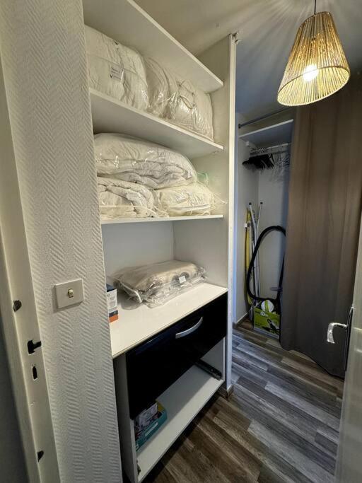 Maison Renovee Et Chaleureuse Proche Du Memorial 캉 외부 사진